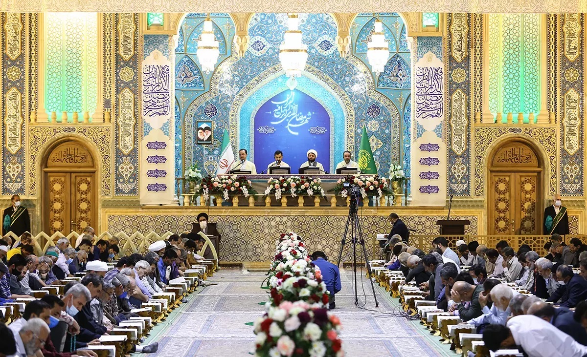 اجرای برنامههای قرآنی در آستان حرم حضرت معصومه (س) اجرای برنامههای قرآنی در آستان حرم حضرت معصومه (س)