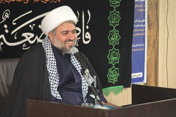 نشست کاروان «سفیران حیات» با دانشگاه علوم پزشکی بندرعباس؛ دانشگاه به‌عنوان مهم‌ترین بستر علمی در تحقق سیاست‌های جمعیتی