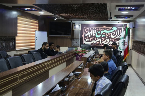 حضور عوامل برنامه «محفل» در شهرکرد