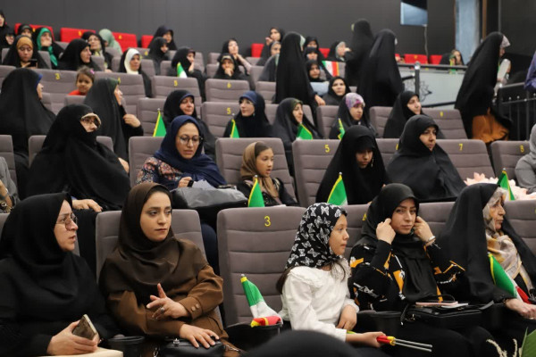 محفل شعر چکامه مقاومت برگزار شد