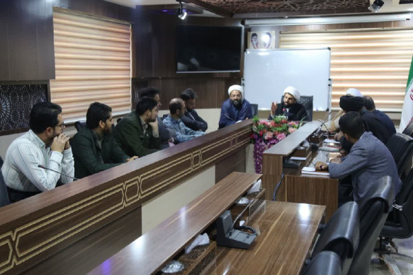 حضور پشتیبان سازمان دارالقرآن در جمع قرآنیان استان