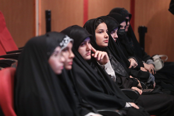 مراسم «شب واژه‌ها»