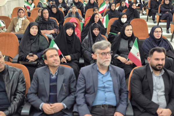 برگزاری کارگاه آموزشی تبیین و تحلیل مسائل روز با رویکرد الگوی سوم زن مسلمان