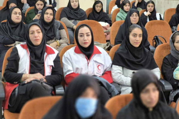 برگزاری کارگاه آموزشی تبیین و تحلیل مسائل روز با رویکرد الگوی سوم زن مسلمان