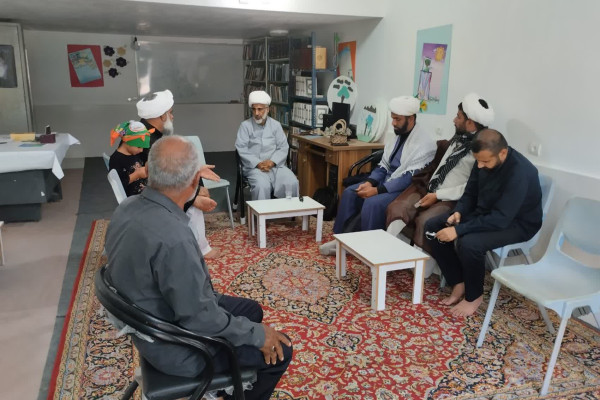 دیدار رئیس اداره تبلیغات اسلامی بندرعباس با روحانیون و مبلغان بخش رضوان و فین