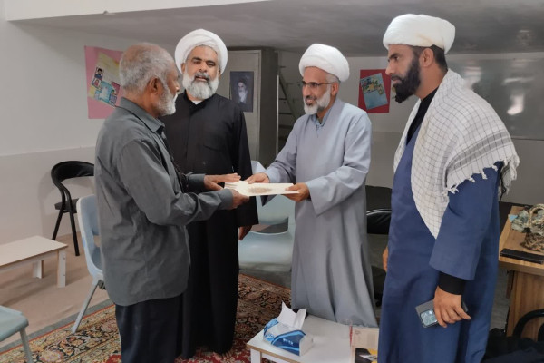 دیدار رئیس اداره تبلیغات اسلامی بندرعباس با روحانیون و مبلغان بخش رضوان و فین