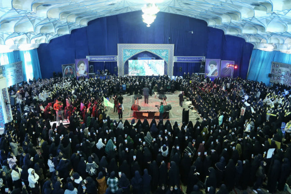 اجتماع دوهزار نفری دختران تاثیر گذار فاطمی