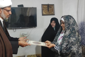 مادری که هم پرستار شد و هم معلم